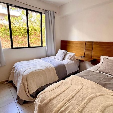 Departamento De 2 Dormitorios, Excelente Ubicacion Mendoza Luaran gambar